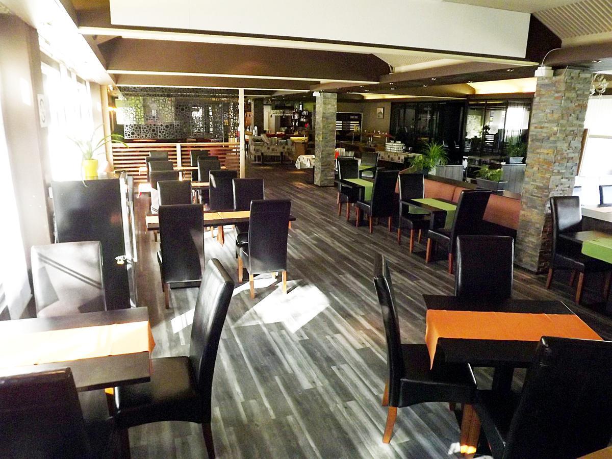 Hotelli Ravintola Alavus 66 Kültér fotó